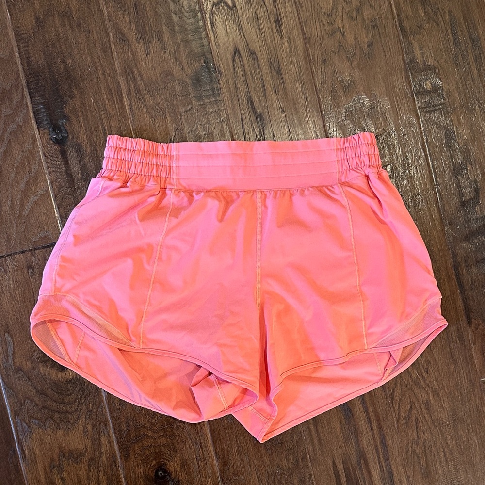 Lululemon Hotty Hot Short 4”